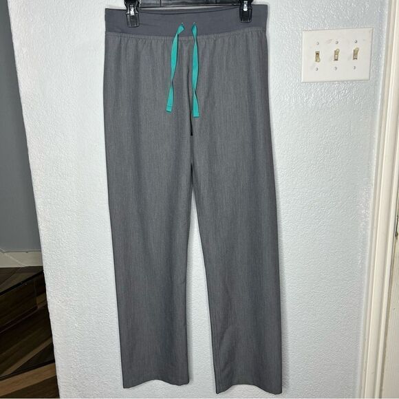Figs Technical Collection Straight Leg Pull On Gray Women’s Scrub Pants Size S - Picture 2 of 9